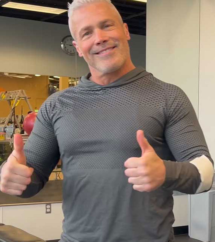 Warm Up Before. Recover After.